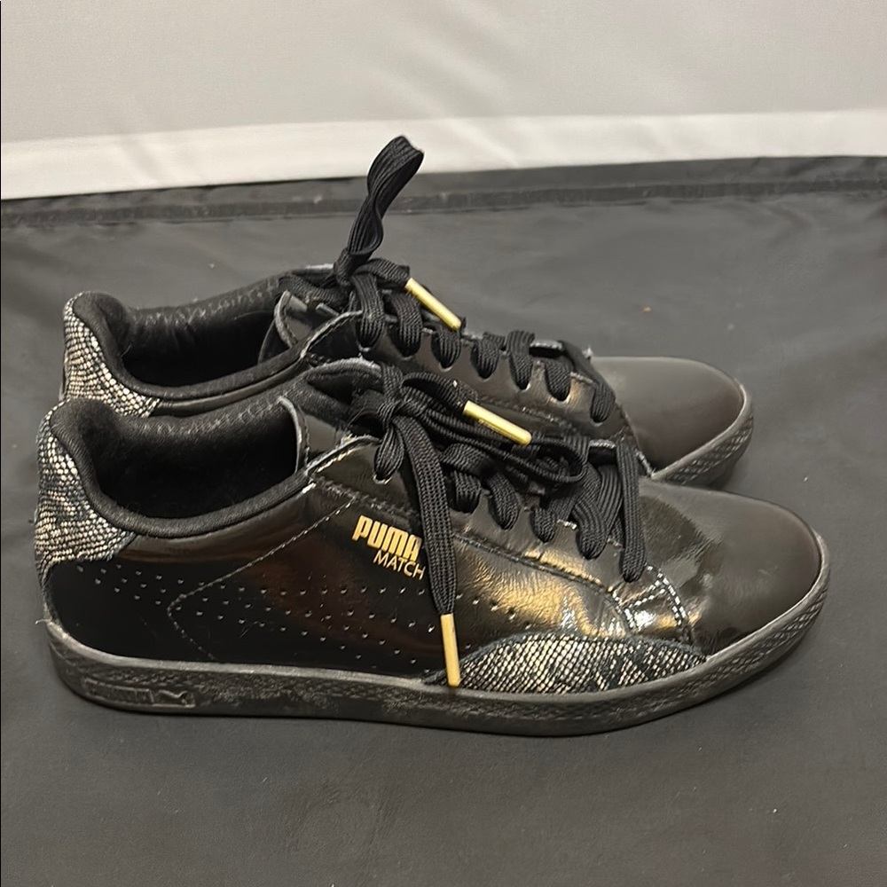 PUMA Women’s Match Lo Print Snake Sneakers – Black/Gold – Size 7 - Picture 4 of 12